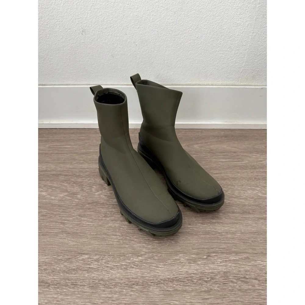 Rag & Bone Shiloh Sport Boots Olive Green Rubber Lug Sole Ankle Boots 38.5